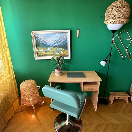 Apartment Center With A Castle View, Parking Ljubljana