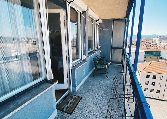 Center With A Castle View, Parking 公寓 *